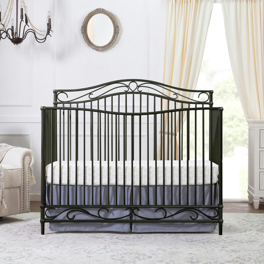 Noelle 4-In-1 Convertible Crib