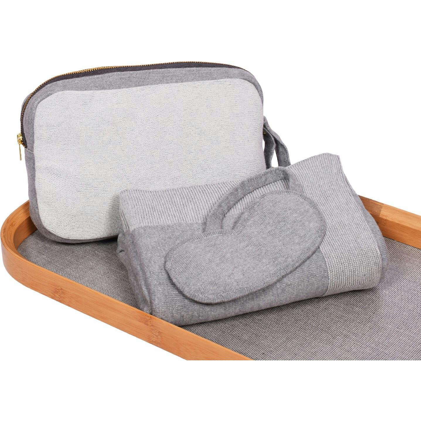 Reversible Solid Throw Set