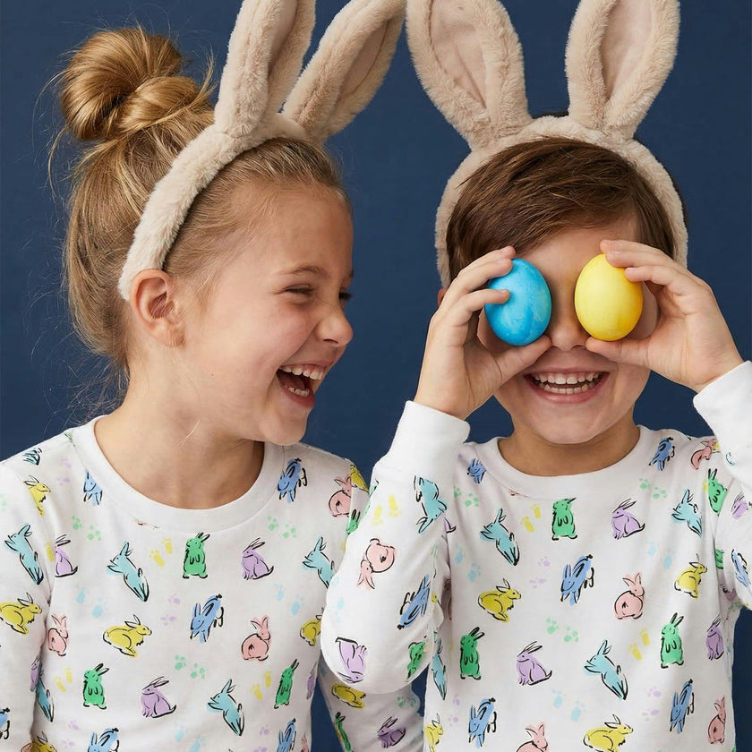 The Organic Long Sleeve Pajama Set [Bunny Hop]