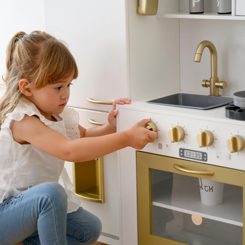 Little Chef Mayfair Retro Play Kitchen