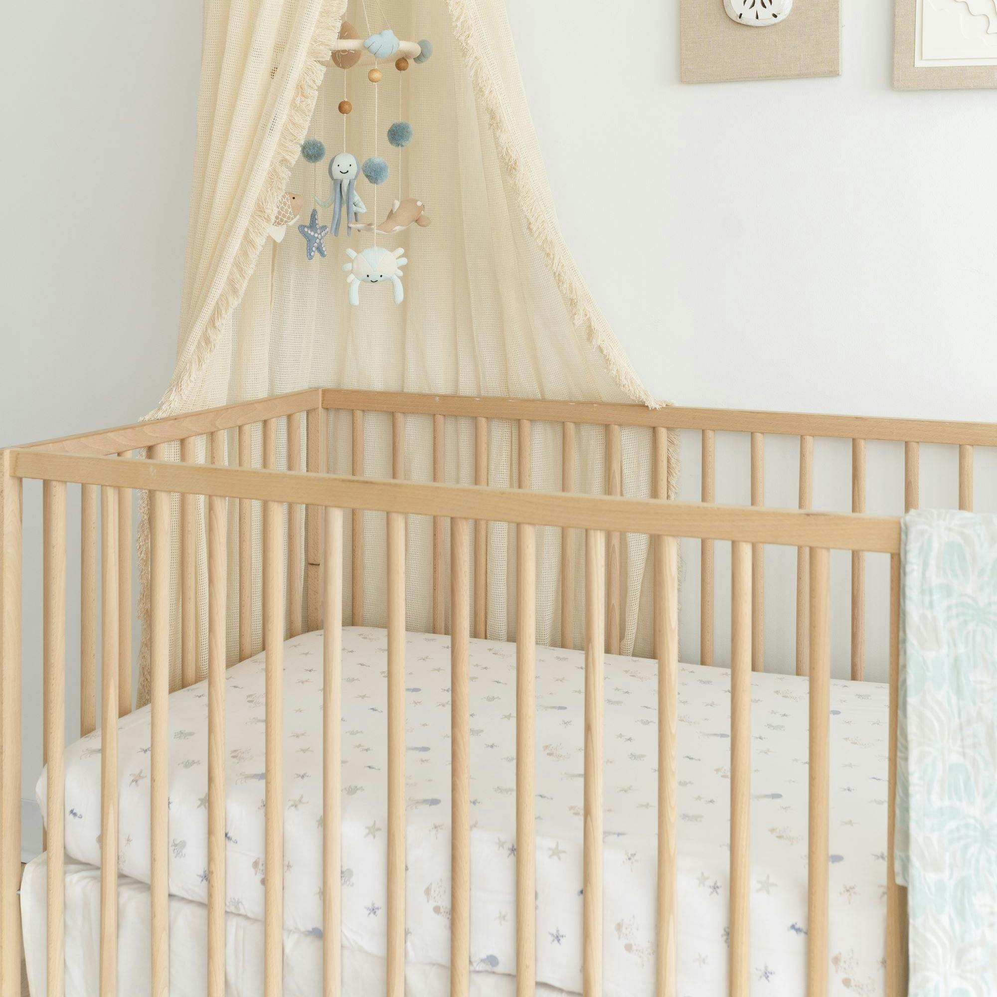 Cove Sea Life Cotton Fitted Crib Sheet