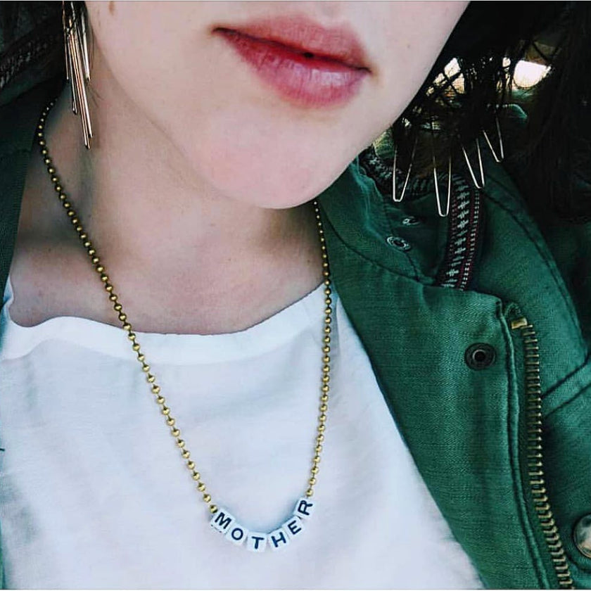 MOTHER NECKLACE