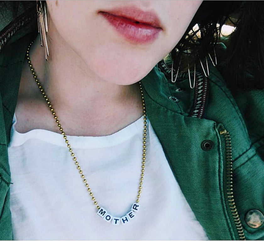MOTHER NECKLACE
