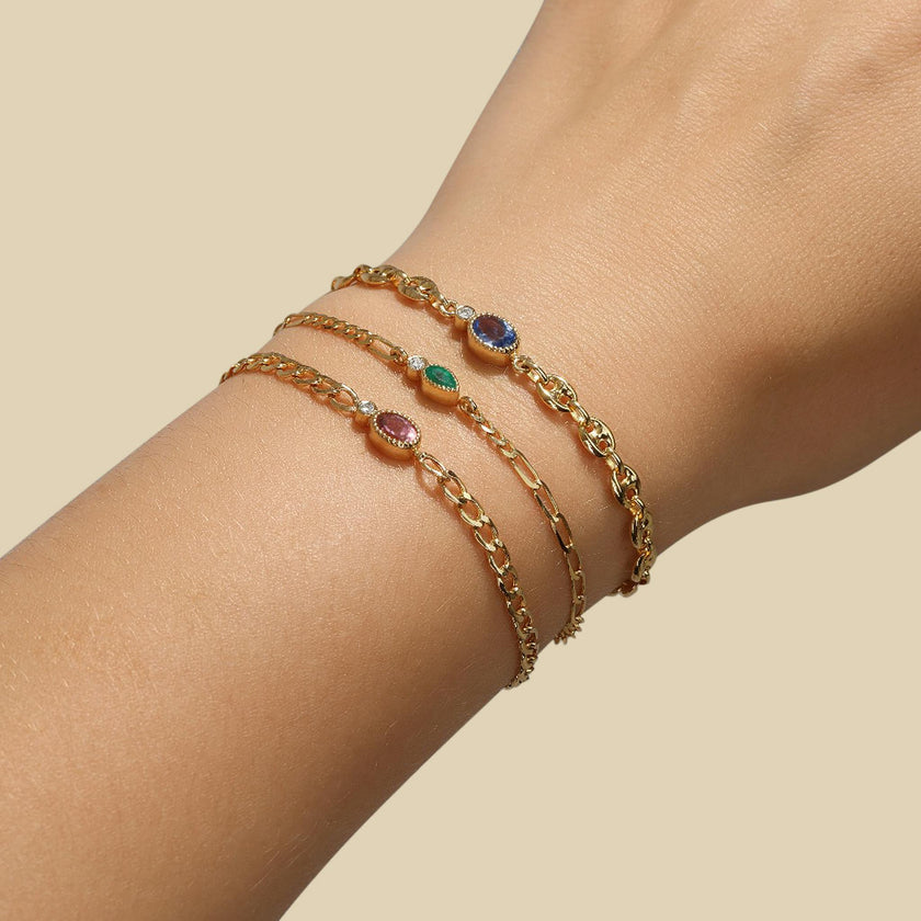 Mini Paloma Pear Shaped Station Bracelet in Emerald on Frankie Chain