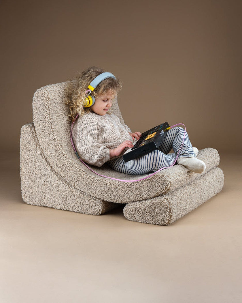 Biscuit Moon Chair