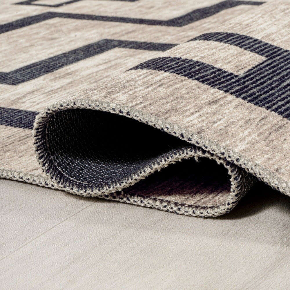 Ashkii Minimalist Medallion Machine-Washable Area Rug, White