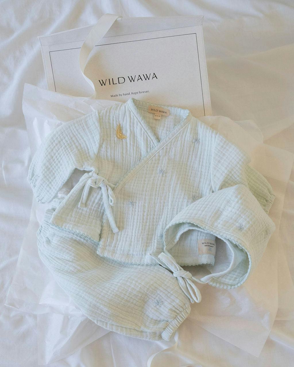 Gauze Bundle Set in Embroidered Stars