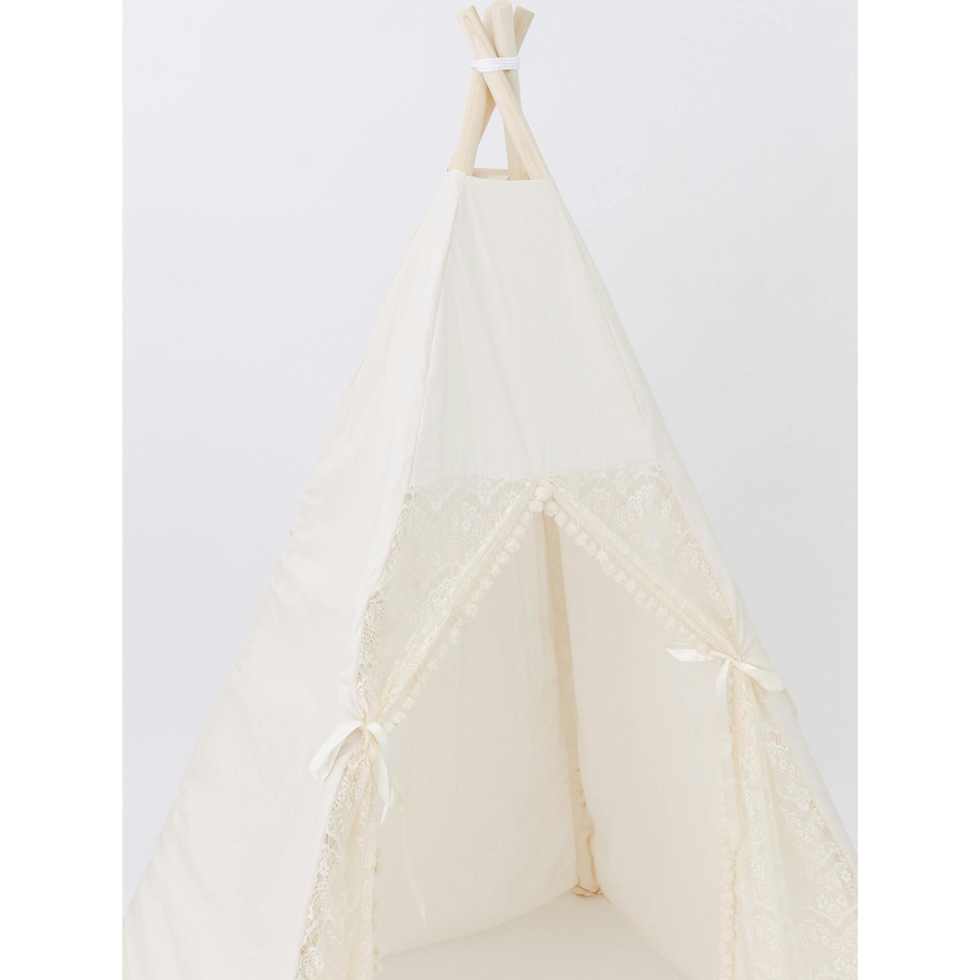 Eleanor Play Tent