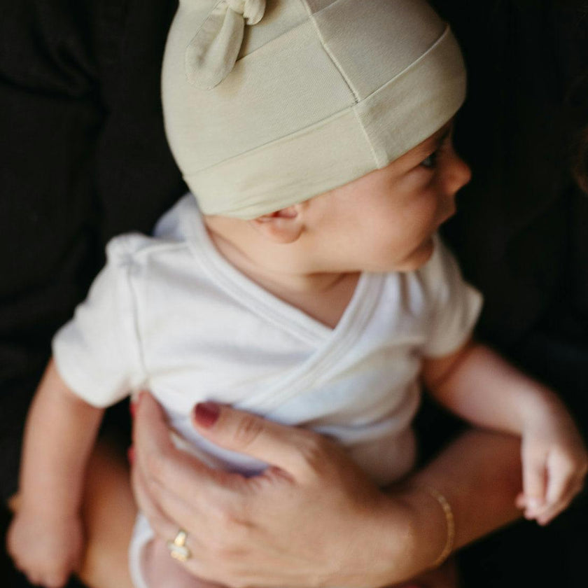 Aloe Luxe Solid Knotted Beanie Hat