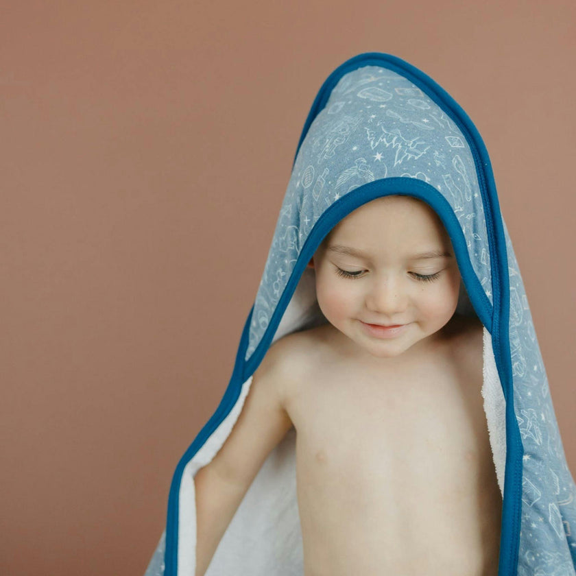 Premium Big Kid Hooded Towel - Hogwarts