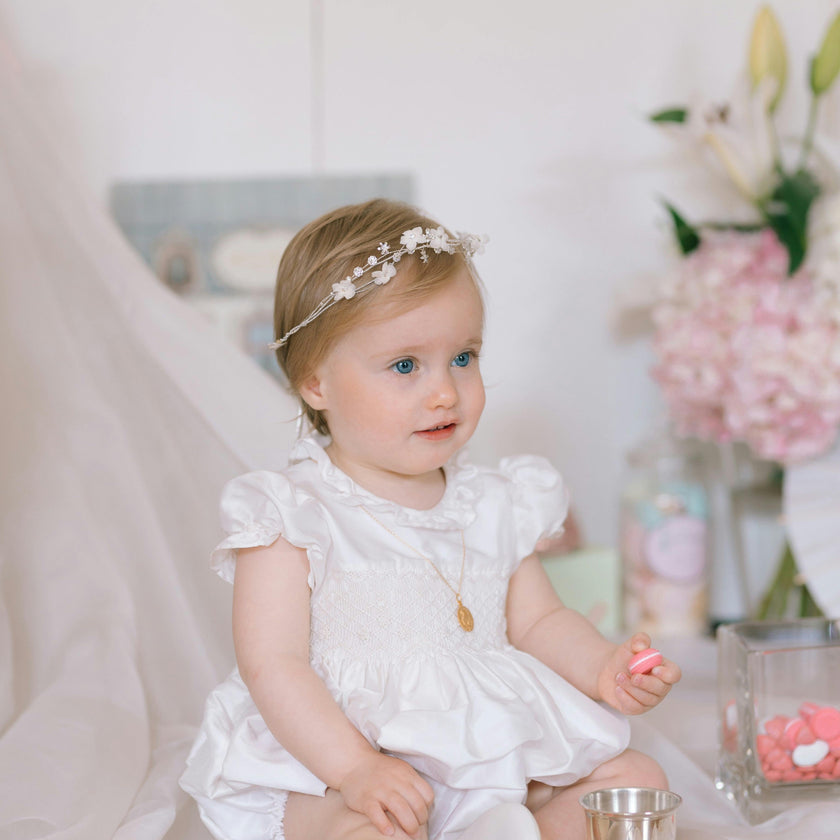 Colombe White Silk Ceremony Baby Bubble