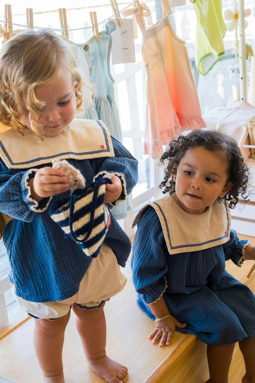 Mariner Belle Set in Navy