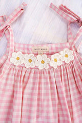 Crochet Daisy Set in Pink Gingham