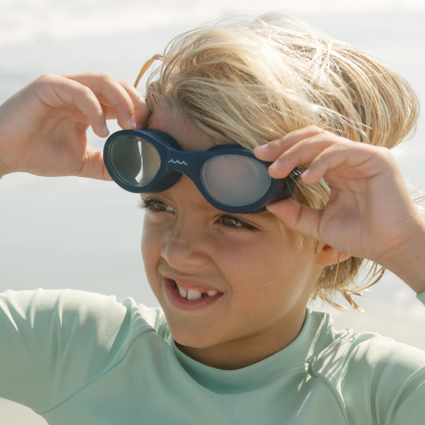 minnow goggles