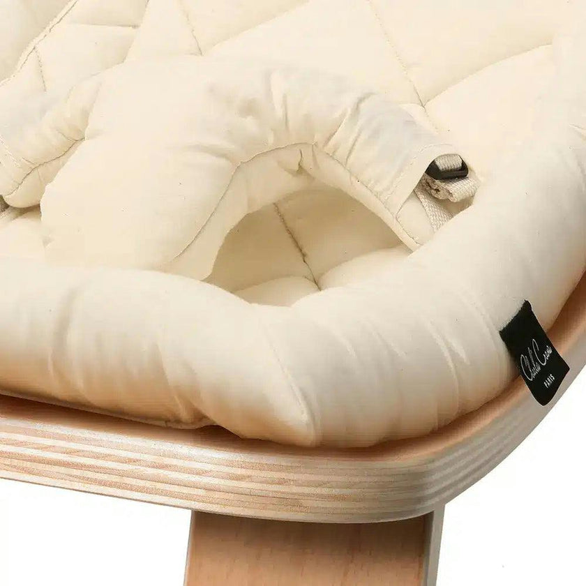LEVO Baby Rocker in natural wood