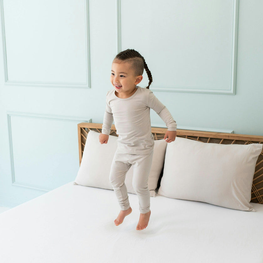 Long Sleeve Pajamas in Oat