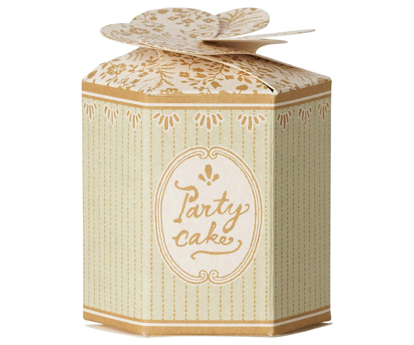Party cake and cake stand, Mouse