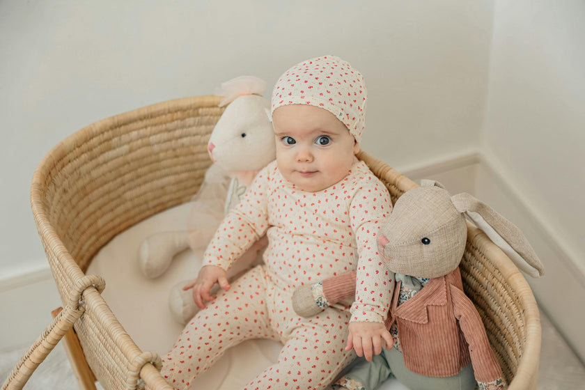 Flower Print Crinkle Snap Front Floral Romper and Hat Two Piece Set