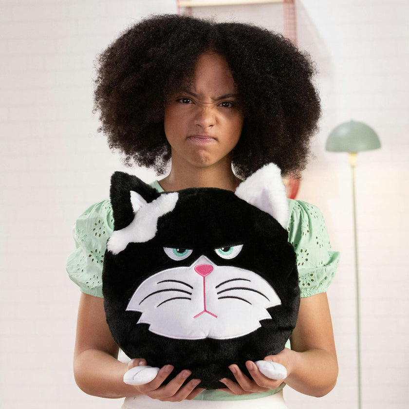 Hangry Petz: Bella Black - 12" Animal Plush