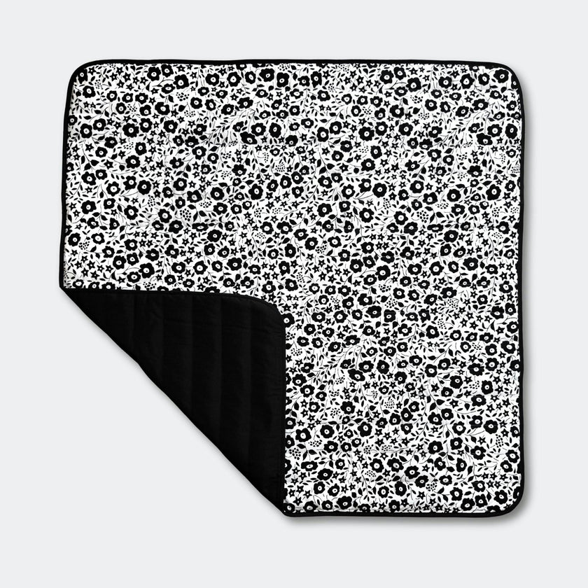 ETTA LOVES X LIBERTY - OUTDOOR PLAYMAT