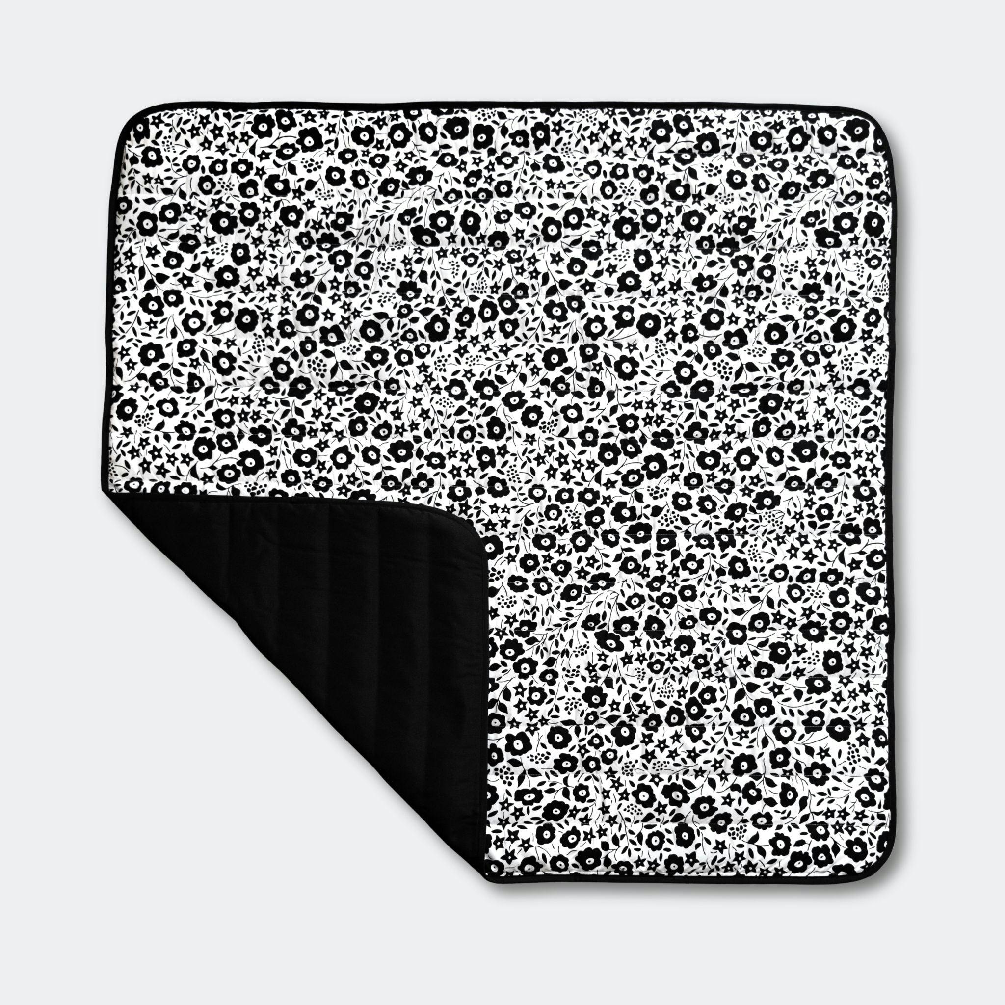 ETTA LOVES X LIBERTY - OUTDOOR PLAYMAT