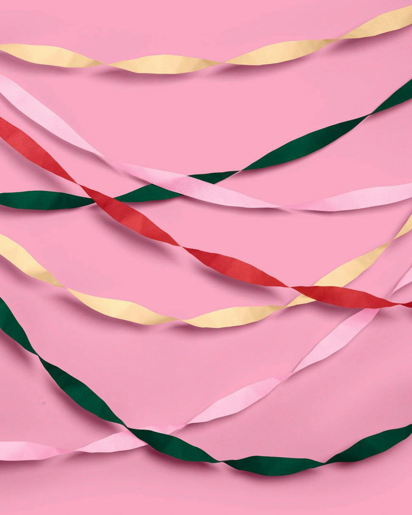 Camp Streamers - 4 colorful crepe rolls
