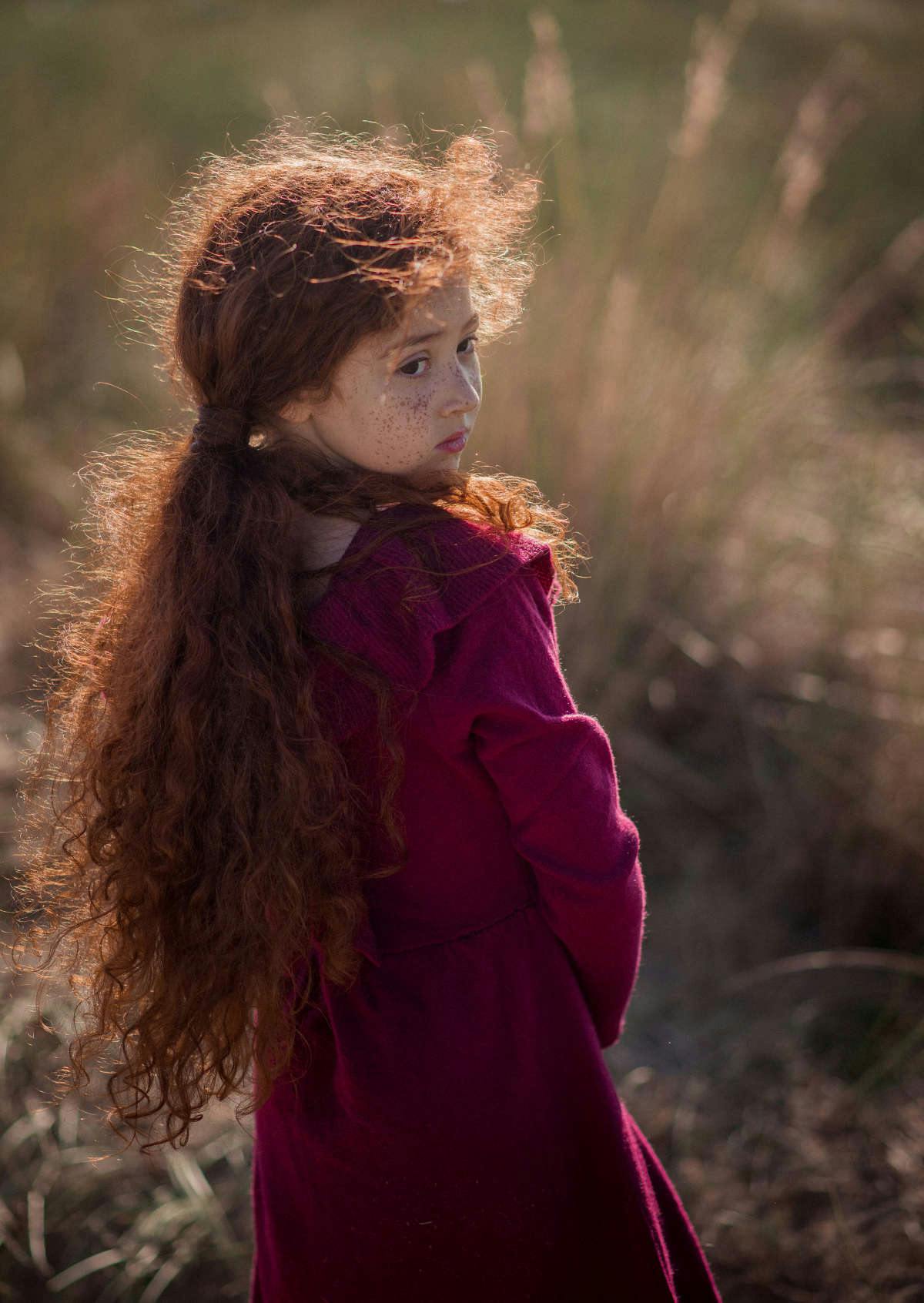 Ruffled V Dress | 100% cashmere