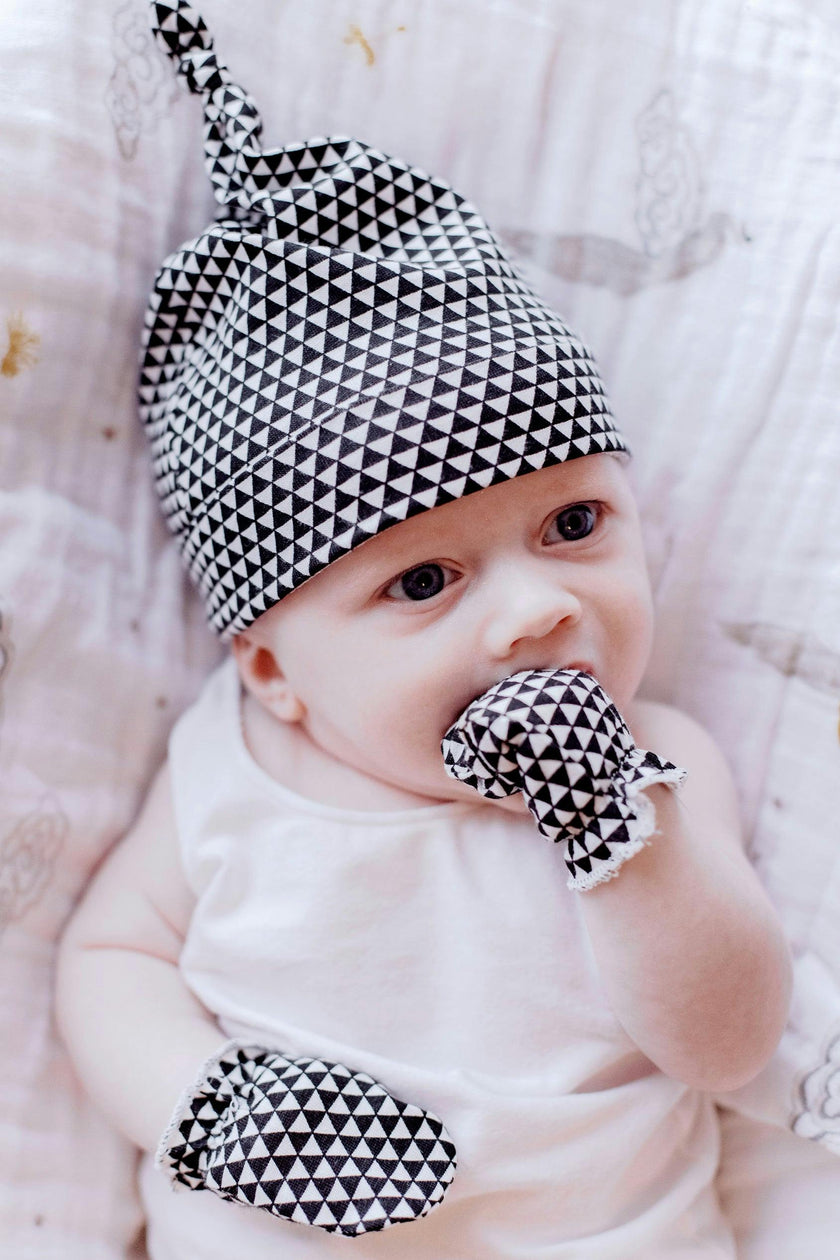 Certified Organic Handmade Newborn Baby Essential Giftset