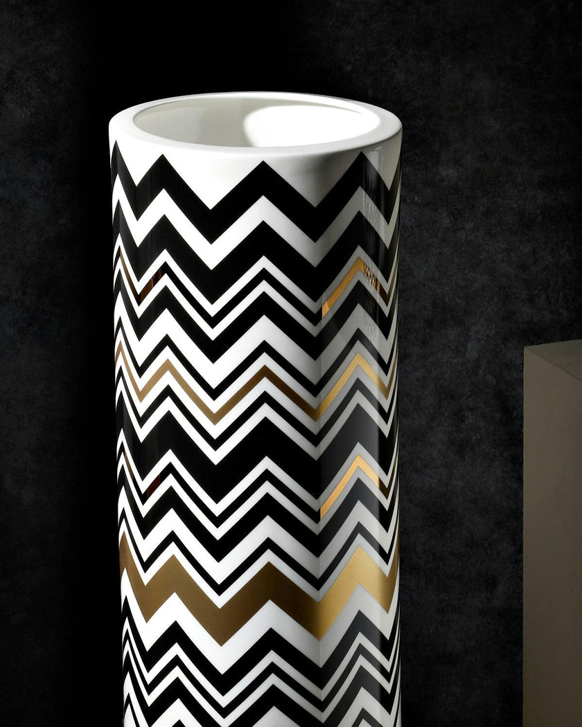 High Vase ZIG ZAG  Gold diam. 6.3", H 14"