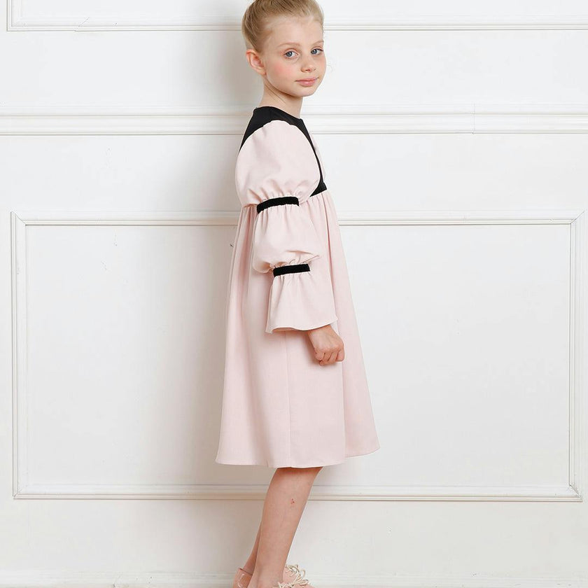 Bella dress (pink without golden embroidery blooms)