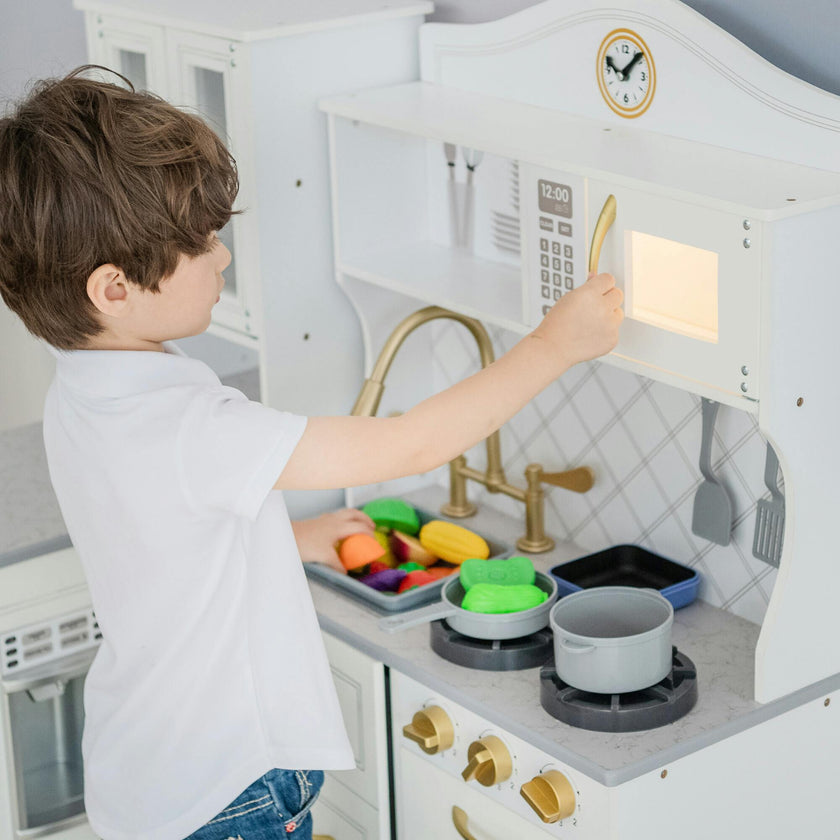 Little Chef Upper East Retro Play Kitchen