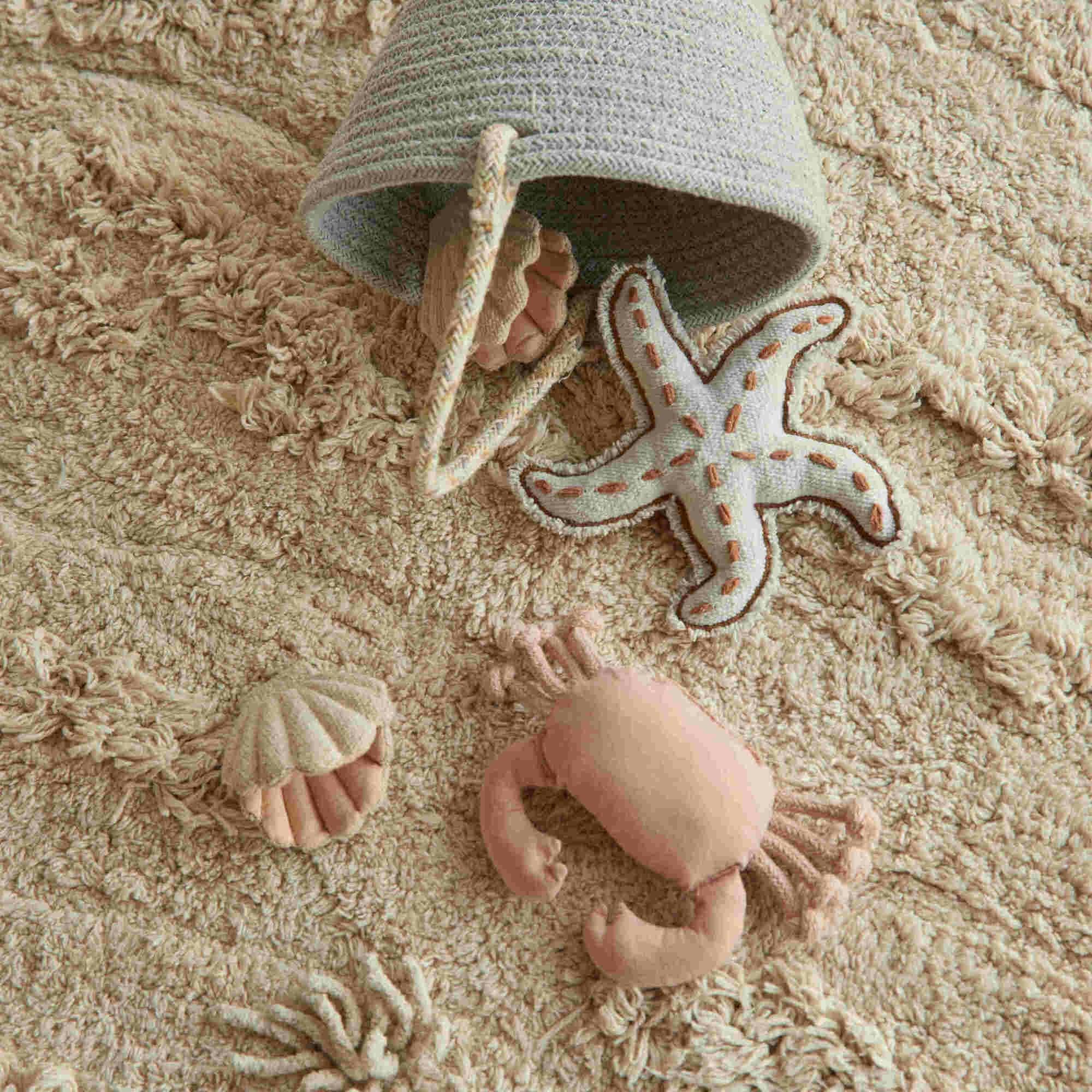 Island Washable Round Play Rug