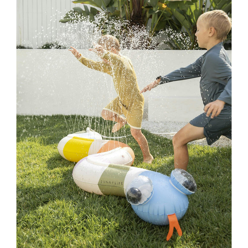 Inflatable Sprinkler: Into The Wild Snake