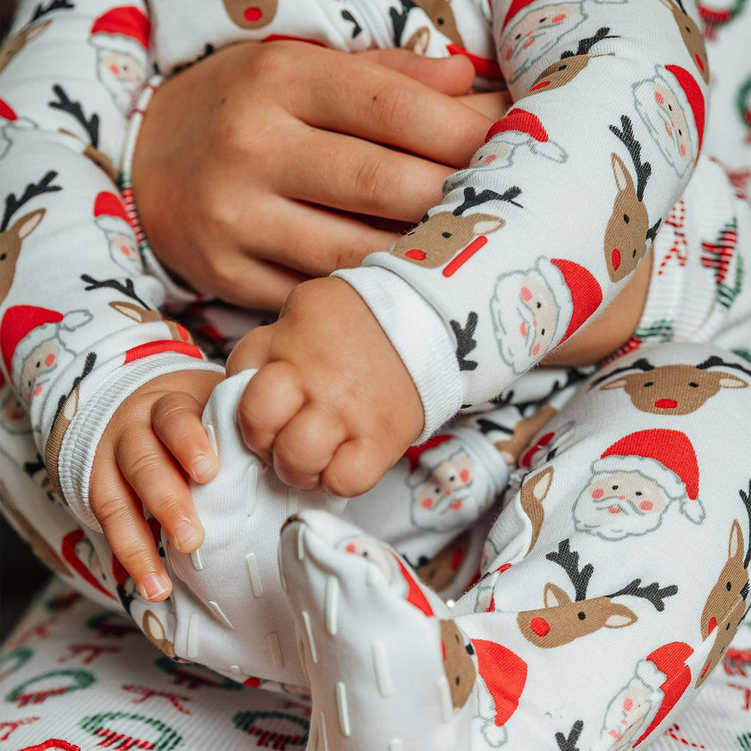 The Organic Zipper Footie [Santas Squad]