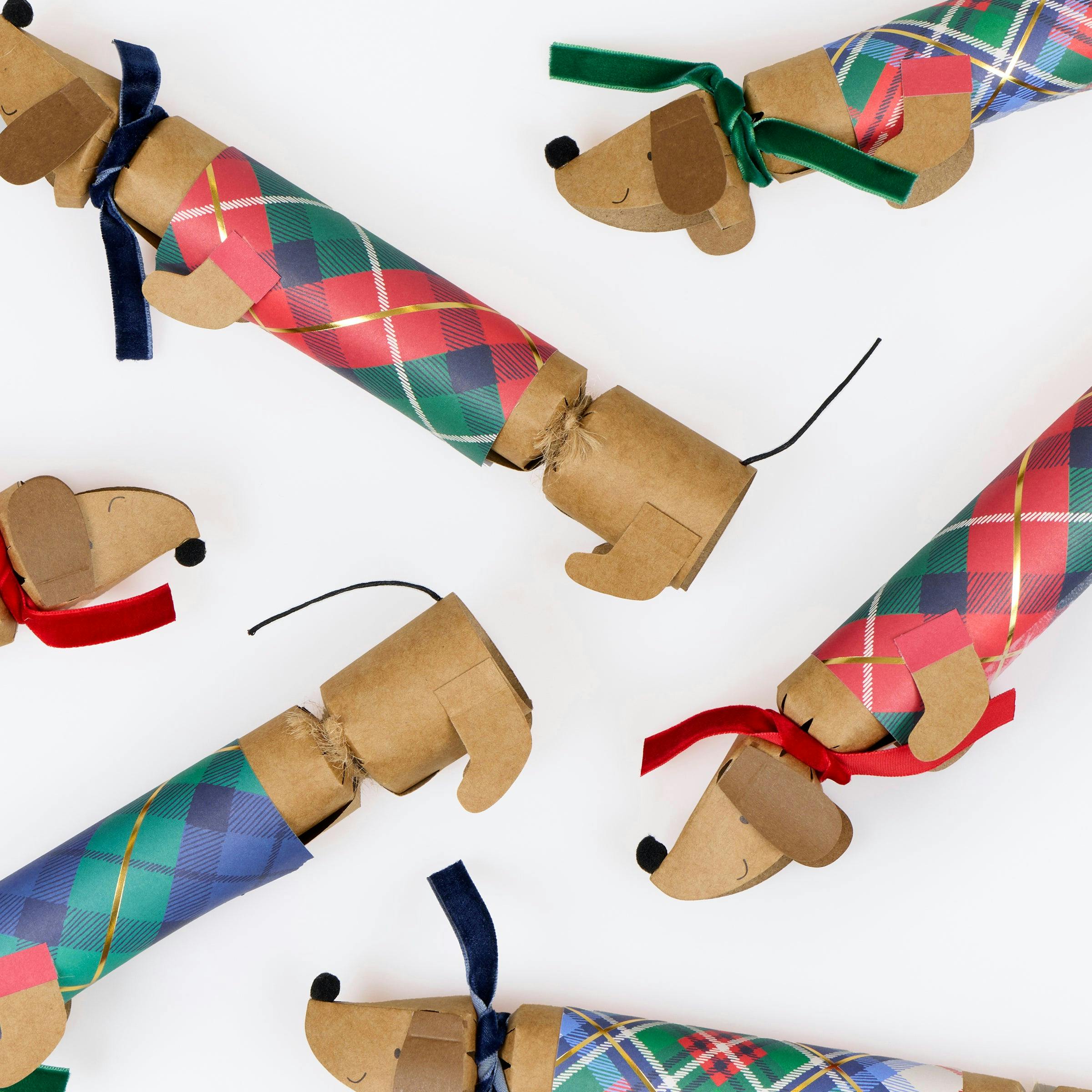 Plaid Sausage Dog Crackers