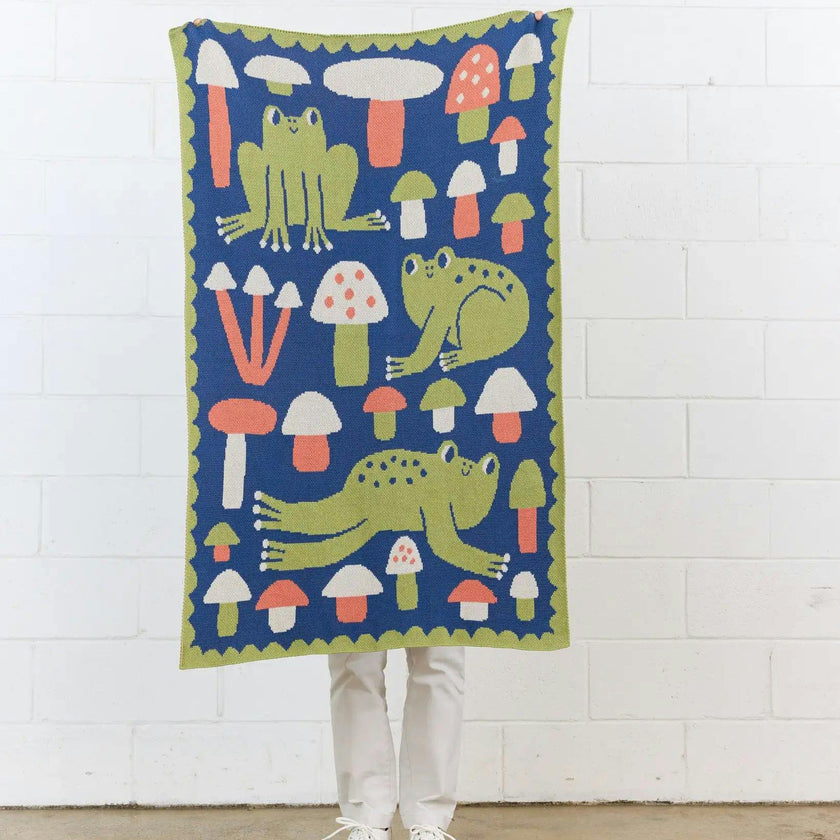 Hoppy Place Knit Mini Blanket