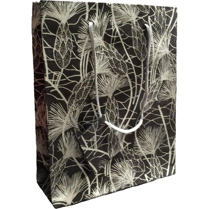 Set of Six Recycled Cotton Gift Bags Tag Black Beach Grass Design