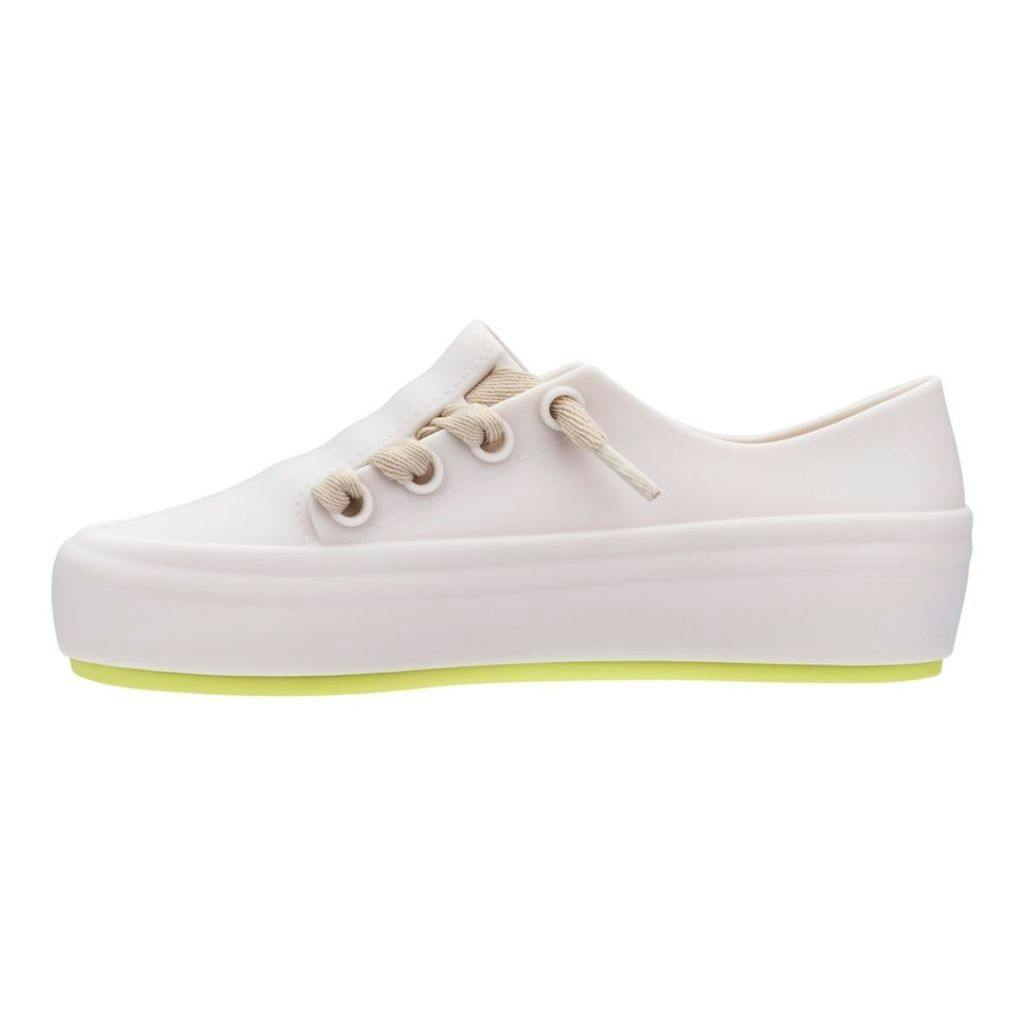 Beige Ulitsa Sneaker