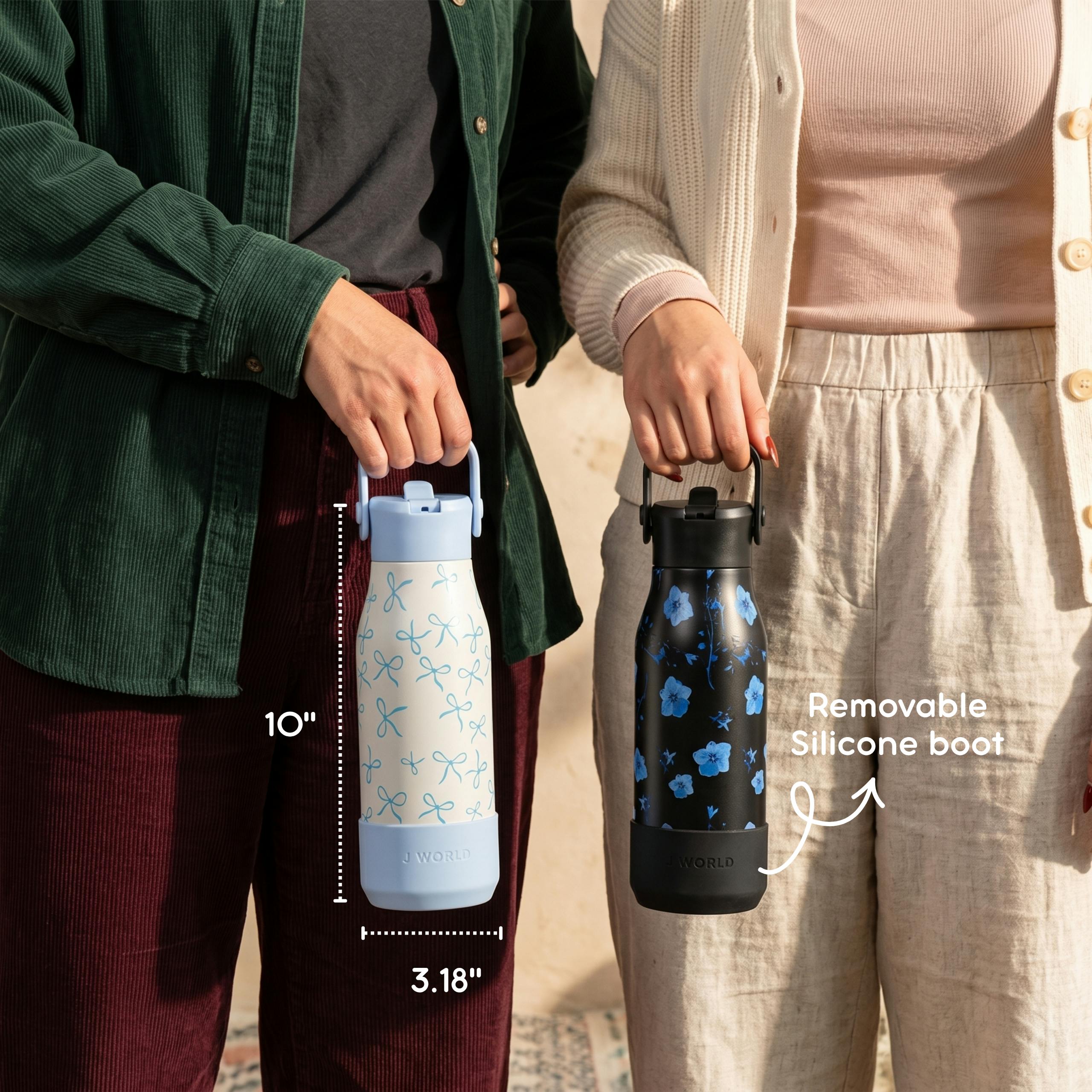 Oz Daypack Backpack with 22oz Flowee Water Bottle in Navy