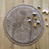 Perla Hand-Tufted Crochet Lace Trim Round Rug