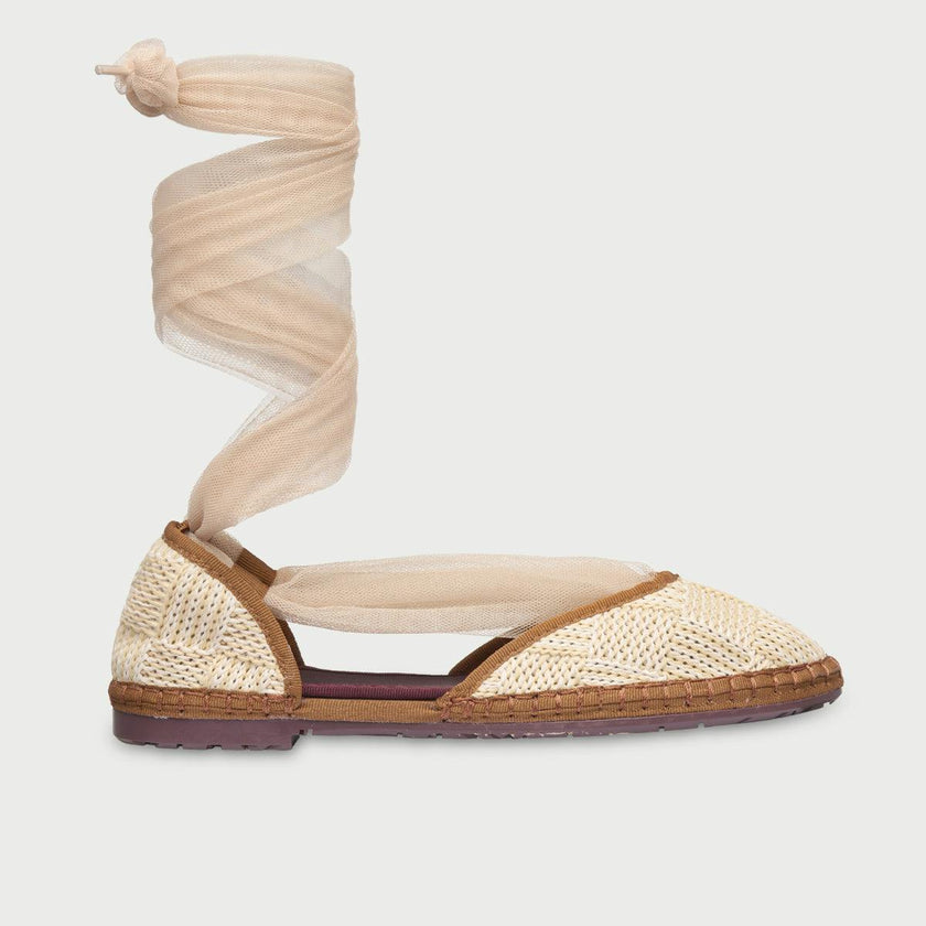 Isabella Craft Brown