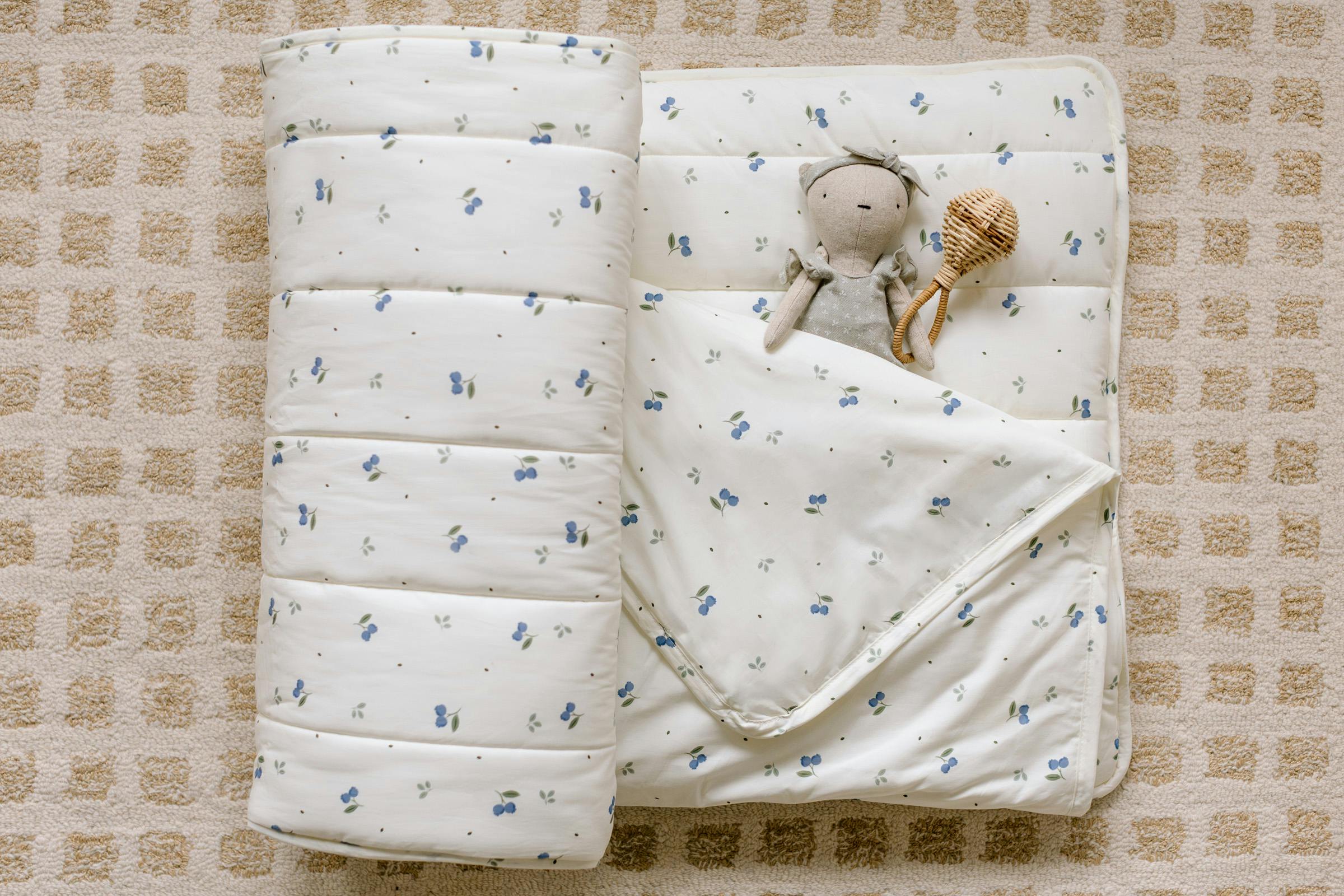 Organic Toddler Nap Roll-N-Rest Mat Set (Blueberry)
