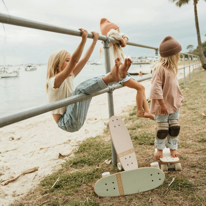 BANWOOD SKATEBOARD - MINT