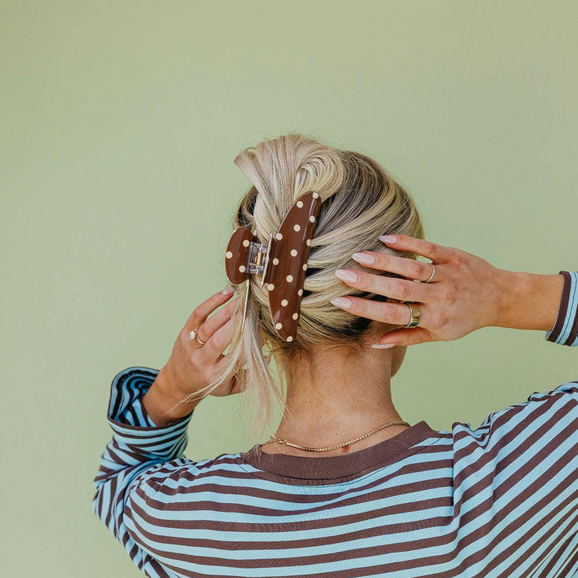POLKA DOT & STRIPED OVERSIZED CLAWS
