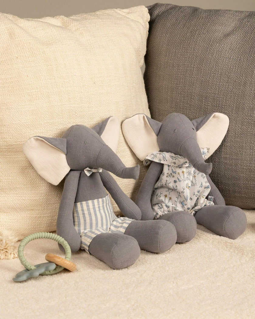 Pamplemousse Peluches Michel the Elephant - Large