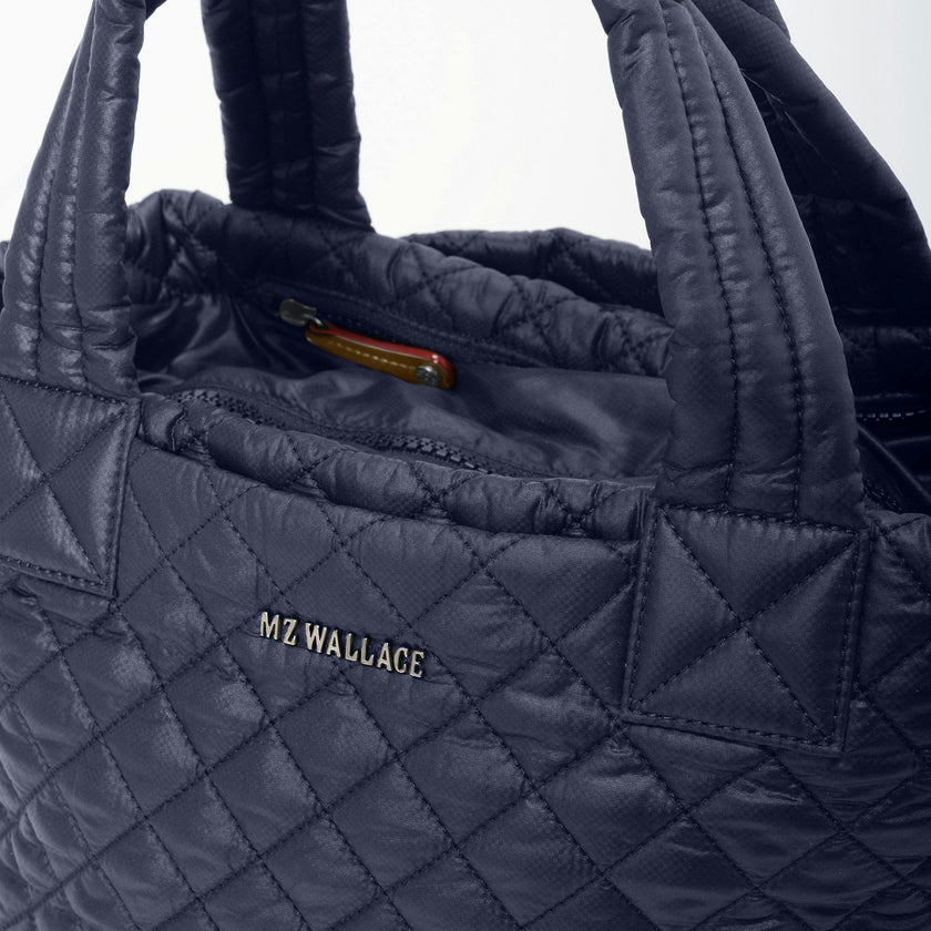 Dawn Small Metro Tote Deluxe