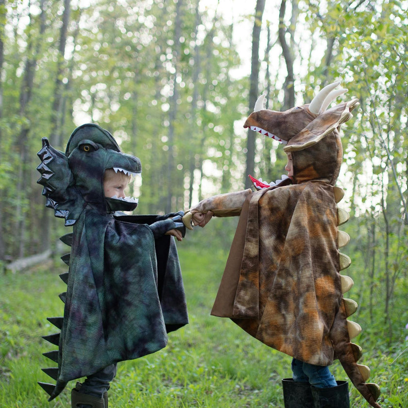 Grandasaurus Dilophosaurus Cape with Claws