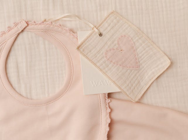 Bib/Mittens/Burp Cloth Set