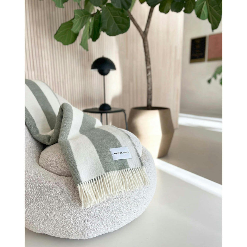 Rough Stripe Blanket