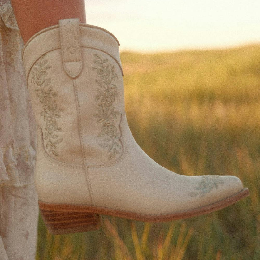 Mini Avery Boot in Cream